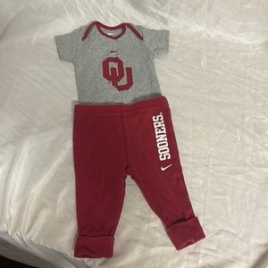 Nike OU Oklahoma Sooners outfit